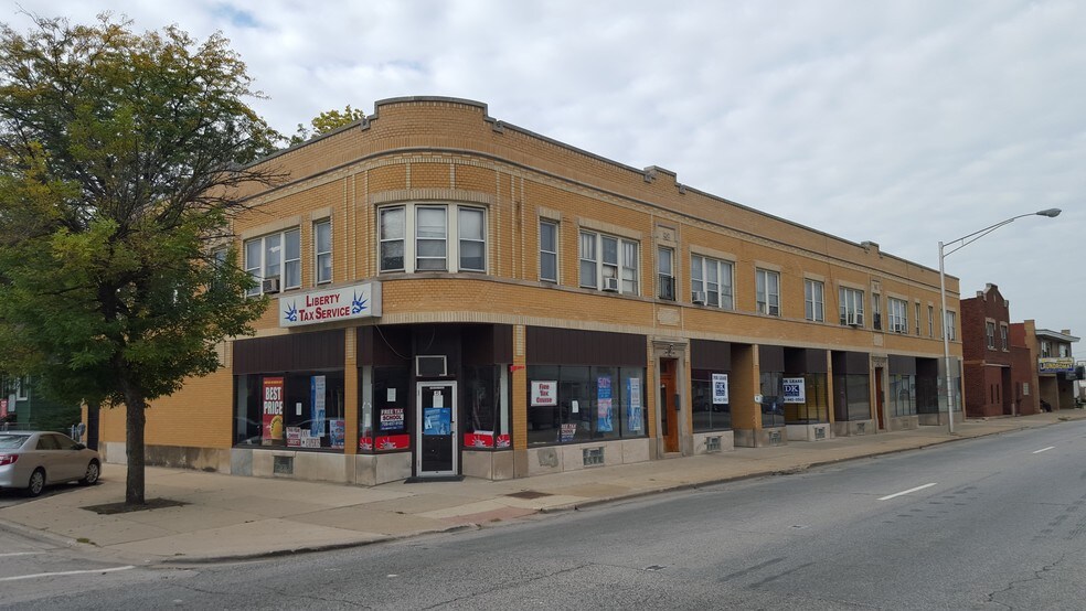 More Photos Of 7226-7234 Roosevelt Rd, Forest Park Storefront Retail Residential For Lease
