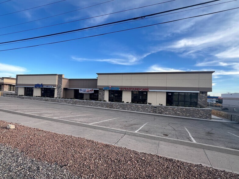 Primary Photo Of 6955 N Mesa St, El Paso Unknown For Lease