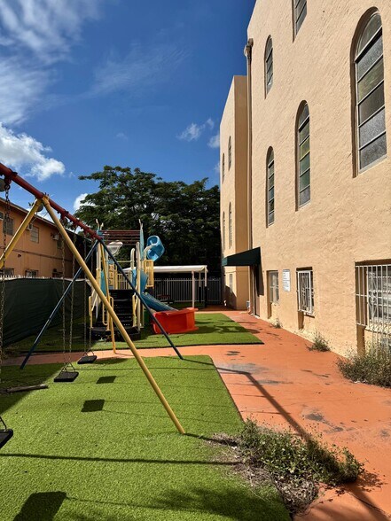 More Photos Of 226 SW 17th Ave, Miami Multifamily For Sale