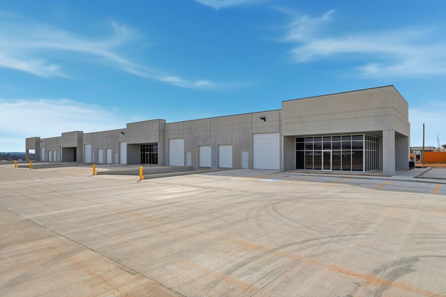 More Photos Of 1515 E Robinson Ave, Springdale Unknown For Lease