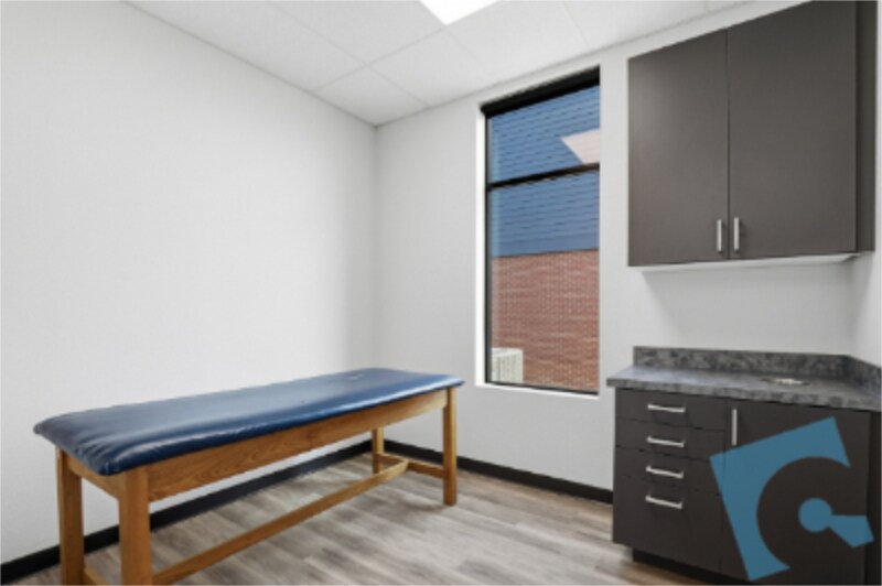 More Photos Of 9045 Mid Cities Blvd, North Richland Hills Medical For Lease