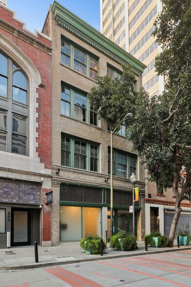 More Photos Of 560 Commercial St, San Francisco Medical For Sale