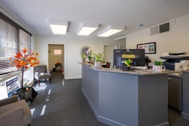 More Photos Of 836 S Northwest Hwy, Barrington Office For Sale