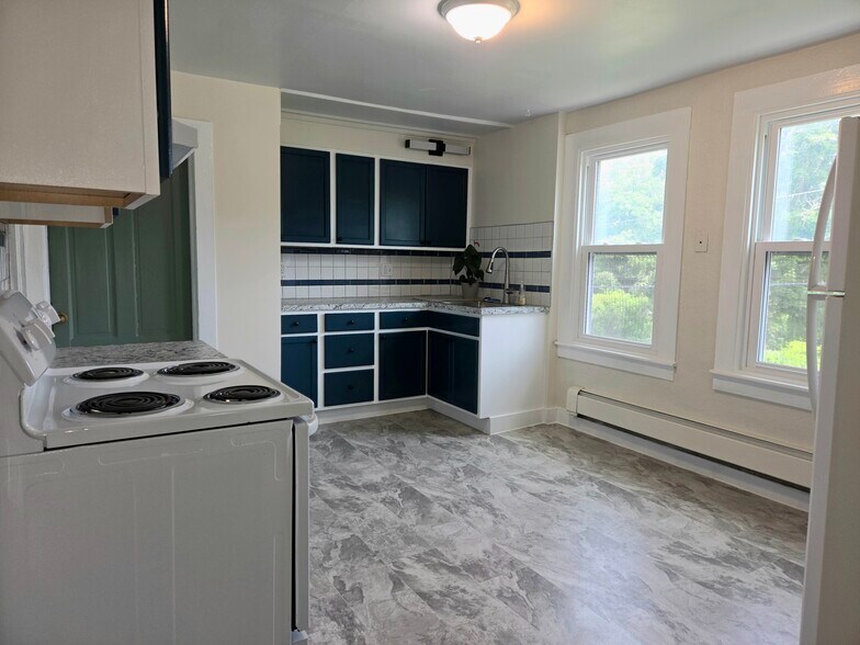 More Photos Of 8 Highview Ave, Hope Valley Apartments For Sale