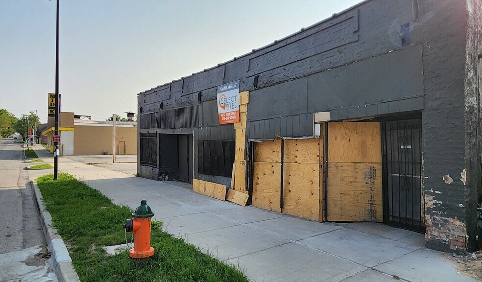 Primary Photo Of 3541-3543 Prospect Ave, Kansas City Freestanding For Sale