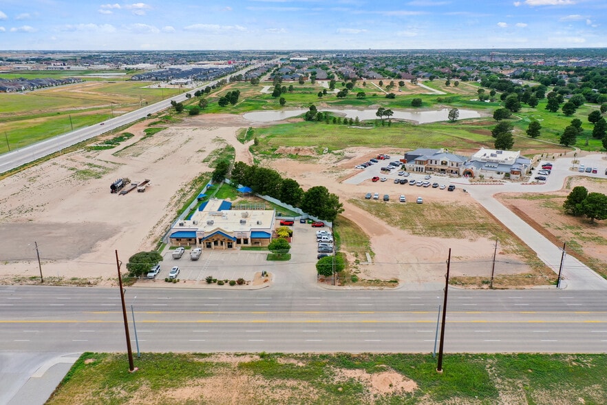More Photos Of 11302 Indiana Ave, Lubbock Veterinarian Kennel For Sale