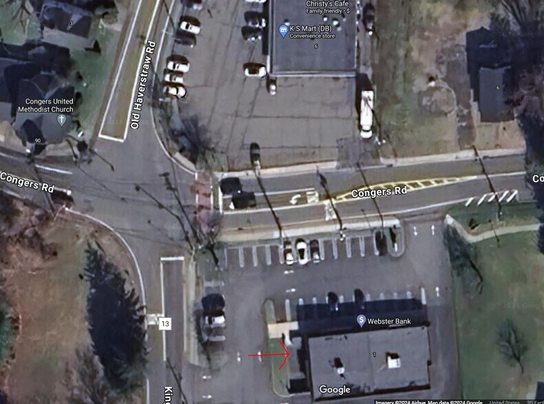 More Photos Of 1 Lake Rd, Congers Bank For Lease