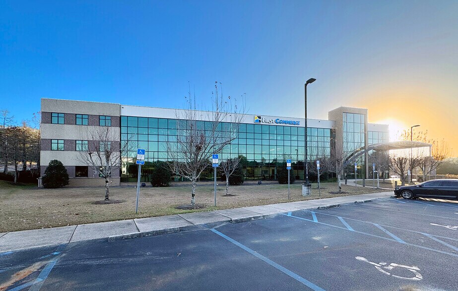 More Photos Of 2073 Summit Lake Dr, Tallahassee Office For Lease