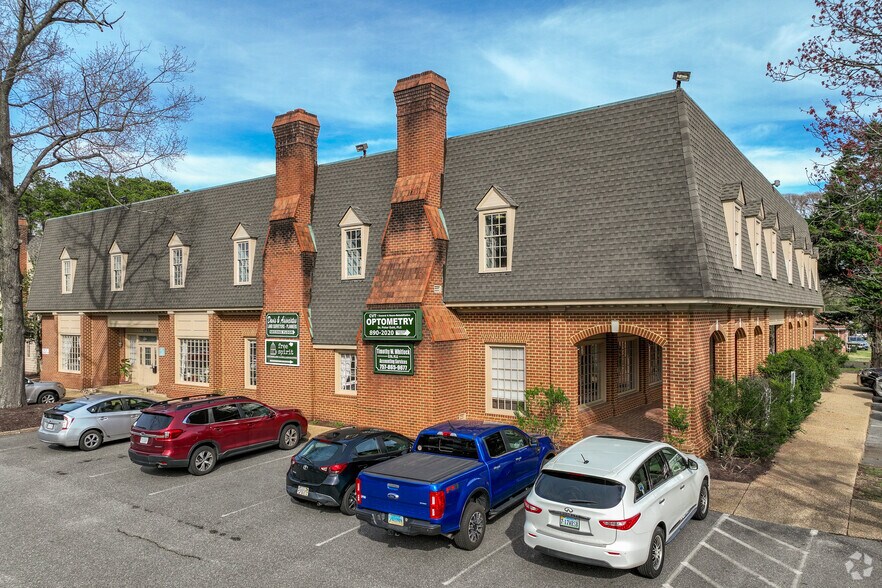 More Photos Of 3630 George Washington Mem Hwy, Yorktown Office For Lease
