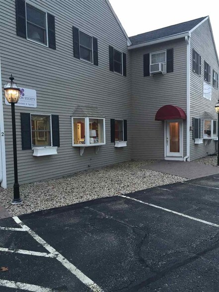 More Photos Of 861 Lafayette Rd, Hampton Office For Lease