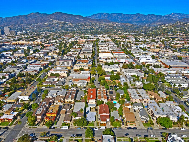 More Photos Of 1001 Orange Grove Ave, Glendale Apartments For Sale