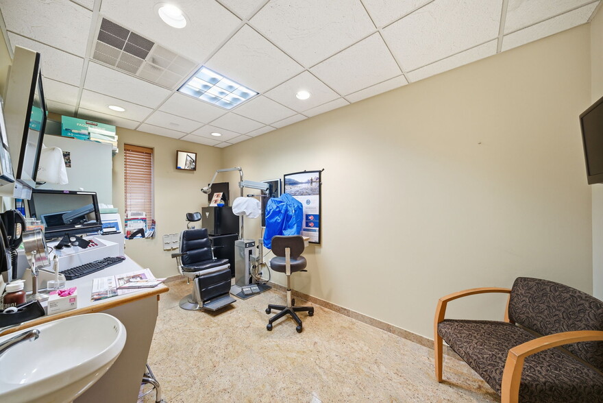 More Photos Of 415 Totowa Rd, Totowa Medical For Sale