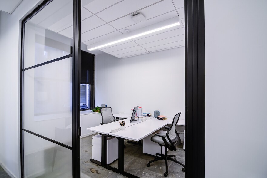 More Photos Of 101 Greenwich St, New York Office For Lease