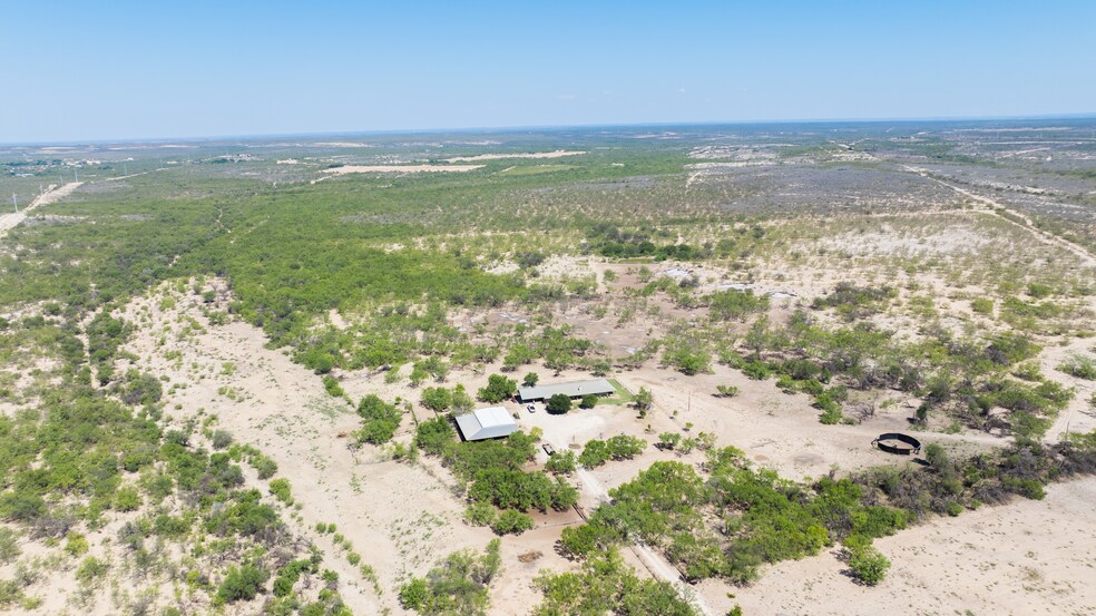 More Photos Of Rocking DC4 Ranch, Del Rio Land For Sale