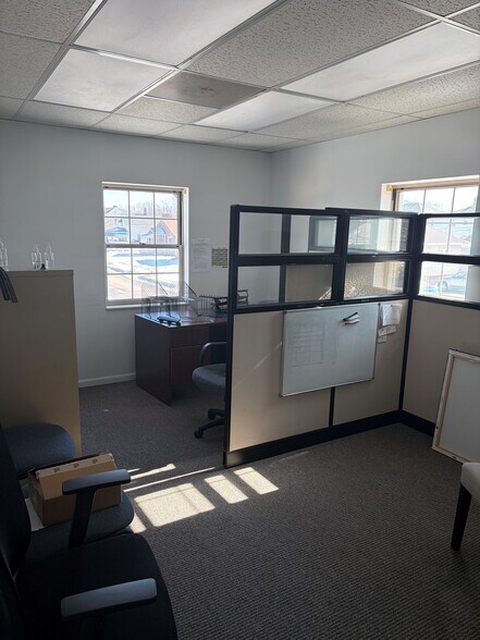 More Photos Of 5339 Ridge Rd, Parma Office For Sale