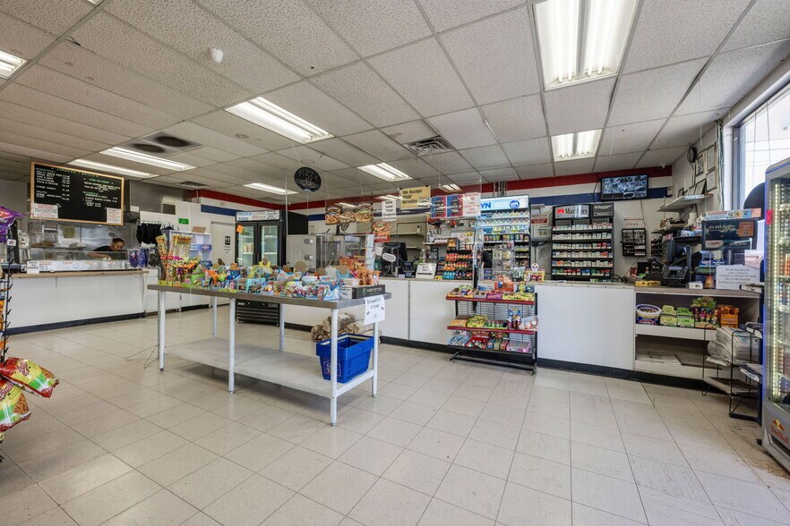 More Photos Of 5701 N Jornada Rd, Las Cruces Service Station For Sale