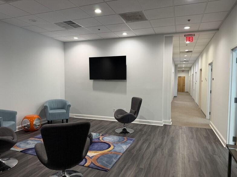More Photos Of 1470 Tobias Gadson Blvd, Charleston Coworking Space