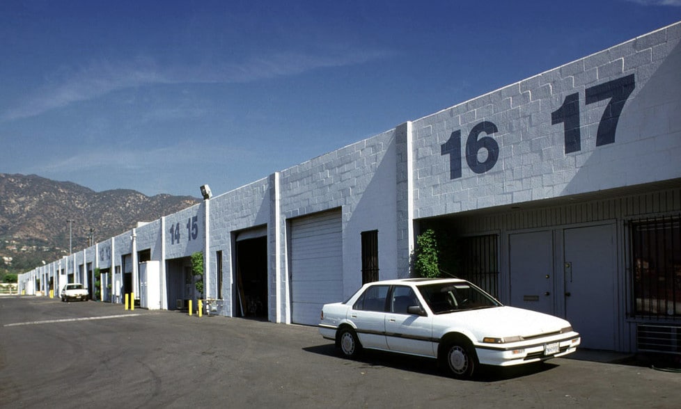 More Photos Of 2320 Central Ave, Duarte Warehouse For Lease