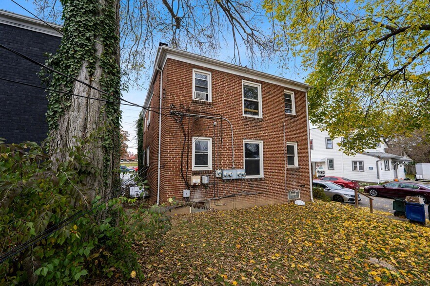 More Photos Of 397 Catherine St, Columbus Apartments For Sale