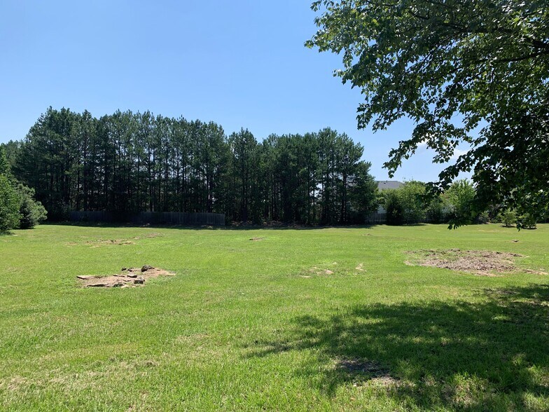 More Photos Of 451 Commons Dr, Holly Springs Land For Sale