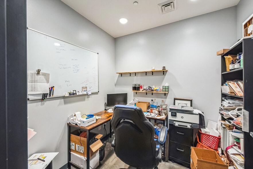 More Photos Of 105 Rand Mill Rd, Garner Warehouse For Sale