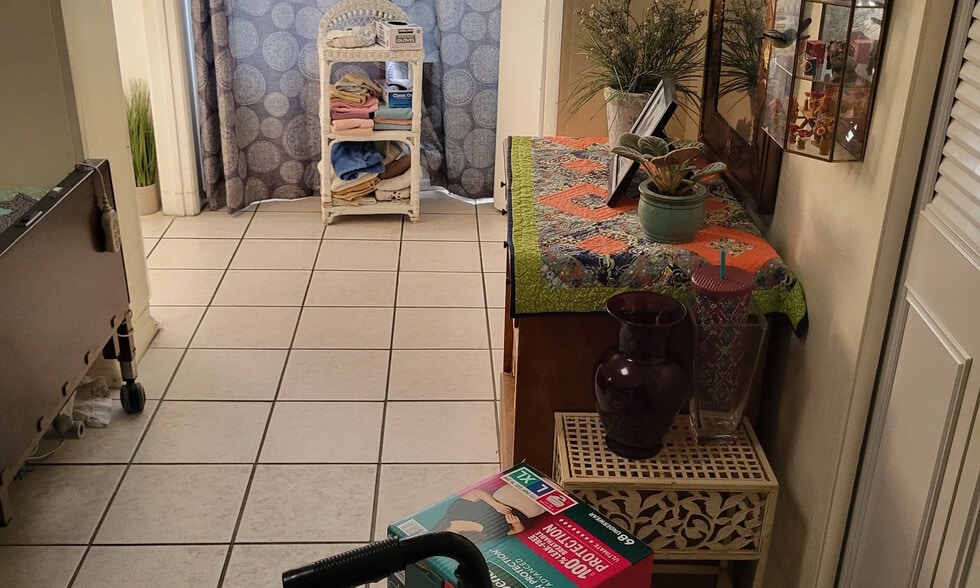 More Photos Of 710 N Mann Ave, Tucson Healthcare For Sale