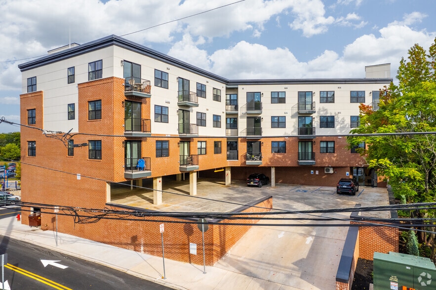 More Photos Of 348 Bridge St, Phoenixville Apartments For Lease