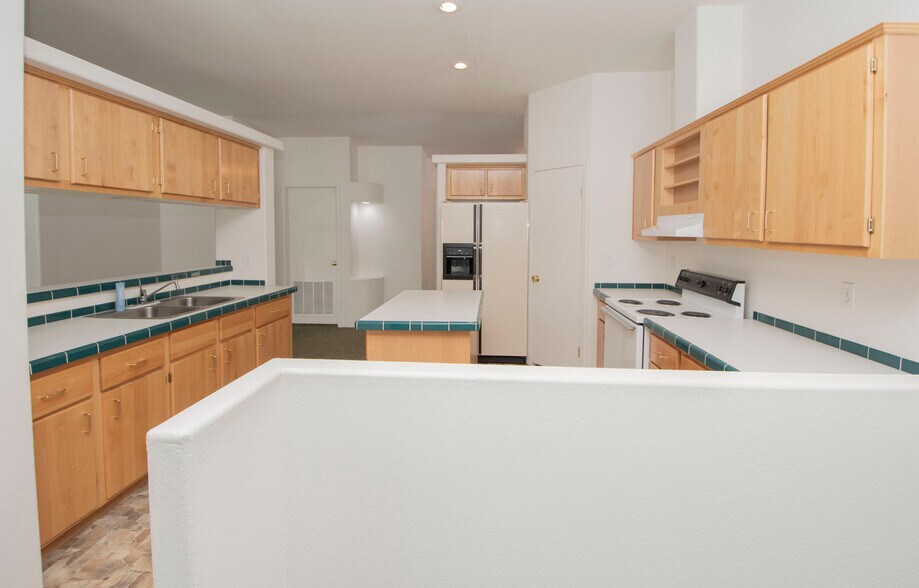 More Photos Of 6885 Bauman St, Bonners Ferry Office Residential For Sale
