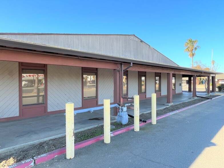 More Photos Of 2500 Marconi Ave, Sacramento Office For Lease