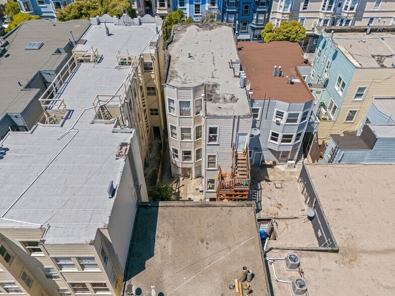 More Photos Of 123-127 Albion St, San Francisco Apartments For Sale