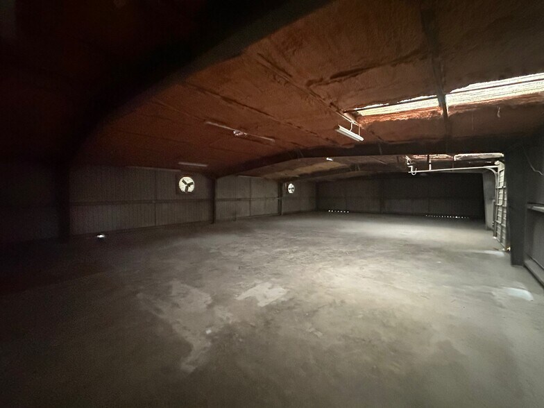 More Photos Of 2936 Woodward Ave, Ruston Light Distribution For Sale