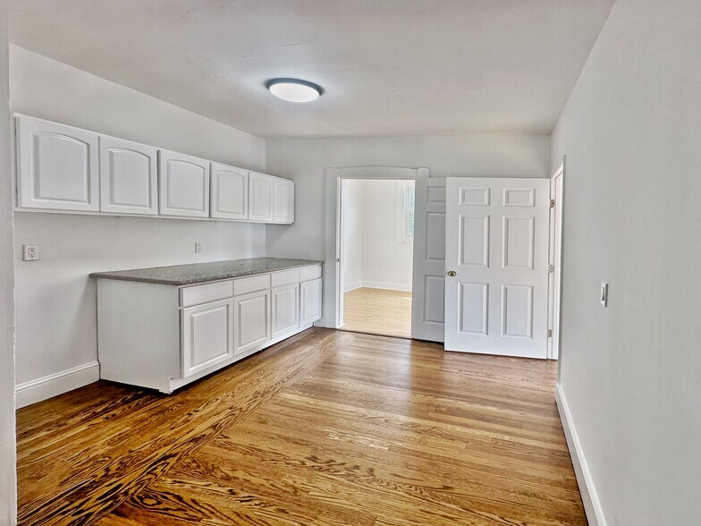 More Photos Of 108 Naglee Ave, San Francisco Apartments For Sale