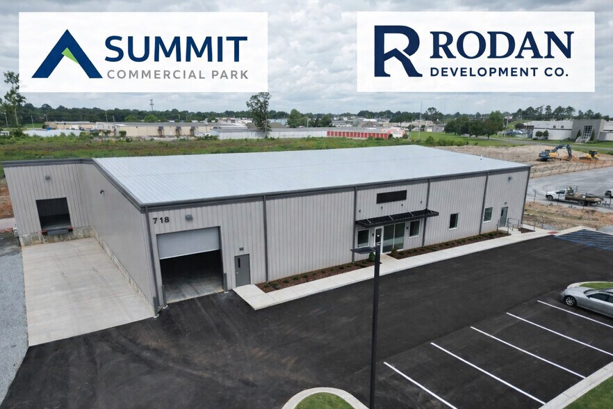 More Photos Of 771-787 SE Summit Dr, Decatur Unknown For Lease