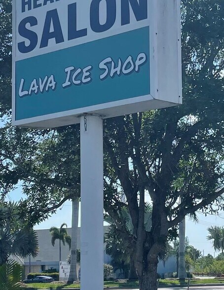 More Photos Of 2592 Tamiami Trl, Port Charlotte Freestanding For Lease