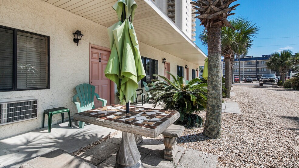 More Photos Of 8614 Surf Dr, Panama City Beach Hotel For Sale