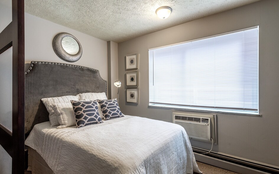 More Photos Of 2901 Euclid Ave, Cleveland Apartments For Sale