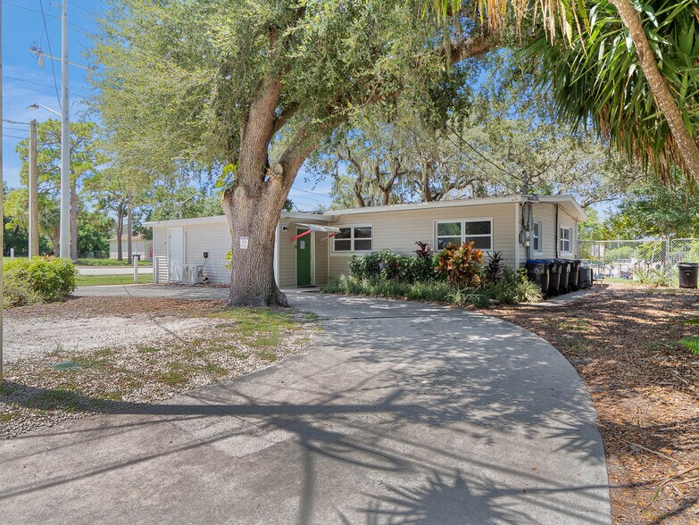 More Photos Of 10 N Hilltop Dr, Titusville Daycare Center For Sale