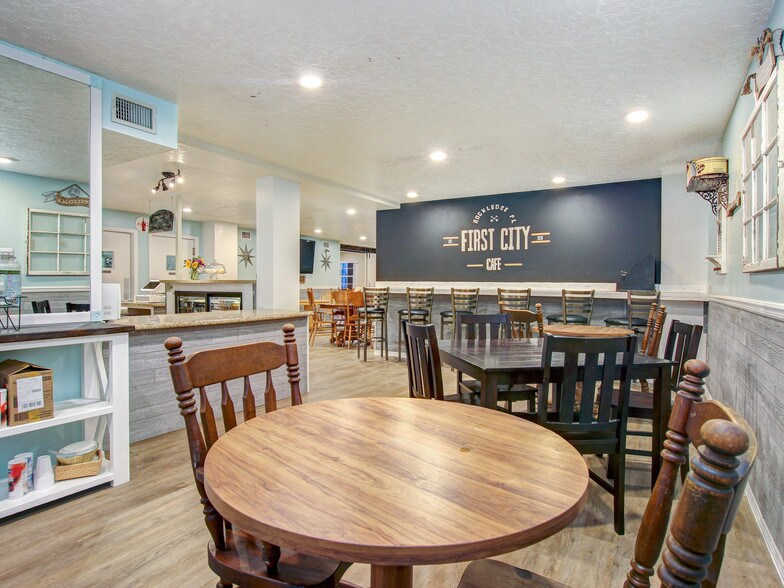 More Photos Of 3220 S Fiske Blvd, Rockledge Hotel For Sale