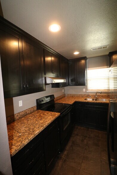 More Photos Of 5125 Kaiser Rd, Stockton Apartments For Sale