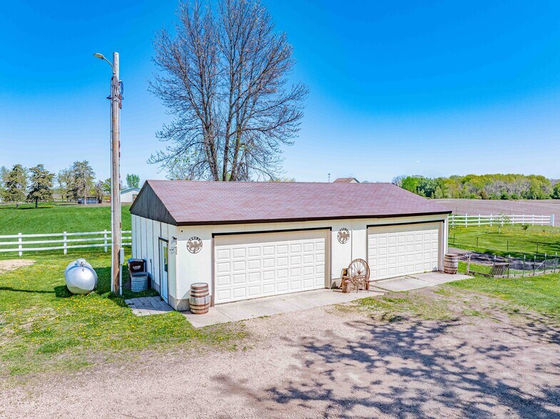 More Photos Of 24166 Langford Ave, Jordan Land For Sale