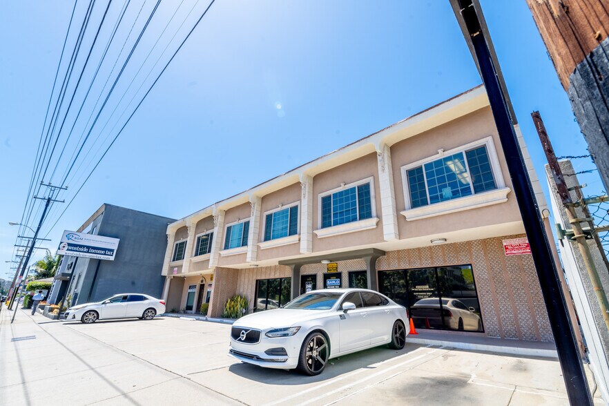 More Photos Of 12035 Jefferson Blvd, Culver City Office For Sale
