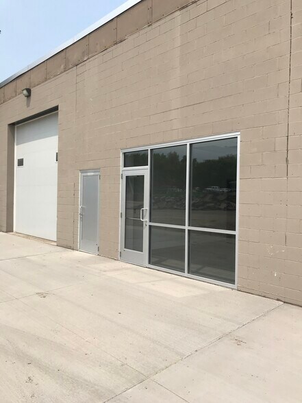 More Photos Of 5505 123rd St W, Savage Manufacturing For Lease