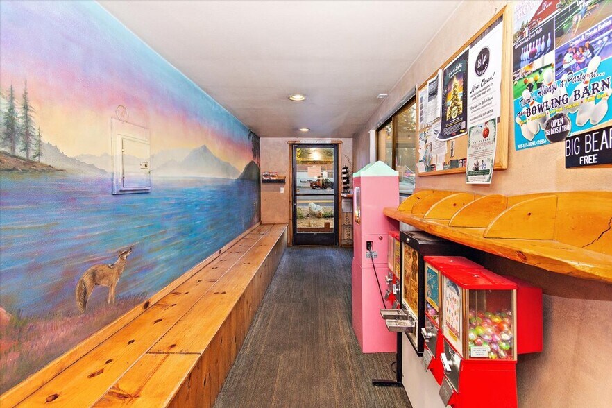 More Photos Of 337 W Big Bear Blvd, Big Bear City Restaurant For Sale