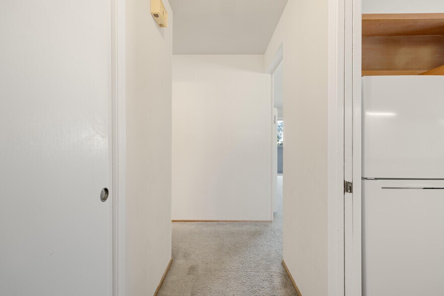 More Photos Of 6 Garden Ct, Belmont Apartments For Sale