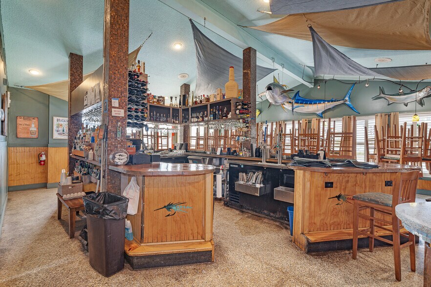 More Photos Of 108 Anastasia Blvd, Saint Augustine Restaurant For Sale