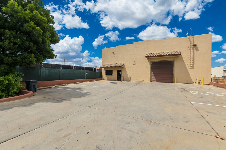 More Photos Of 8534 E Valley Rd, Prescott Valley Warehouse For Lease