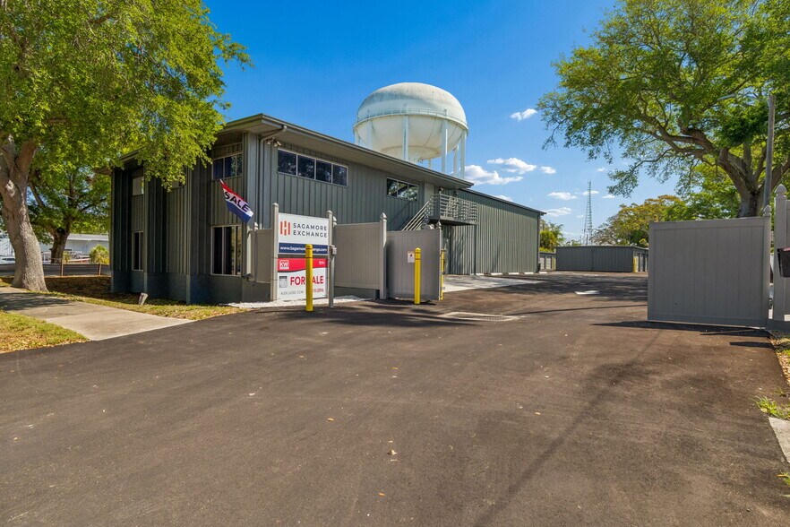 More Photos Of 1453 S Martin Luther King Jr Ave, Clearwater Warehouse For Sale