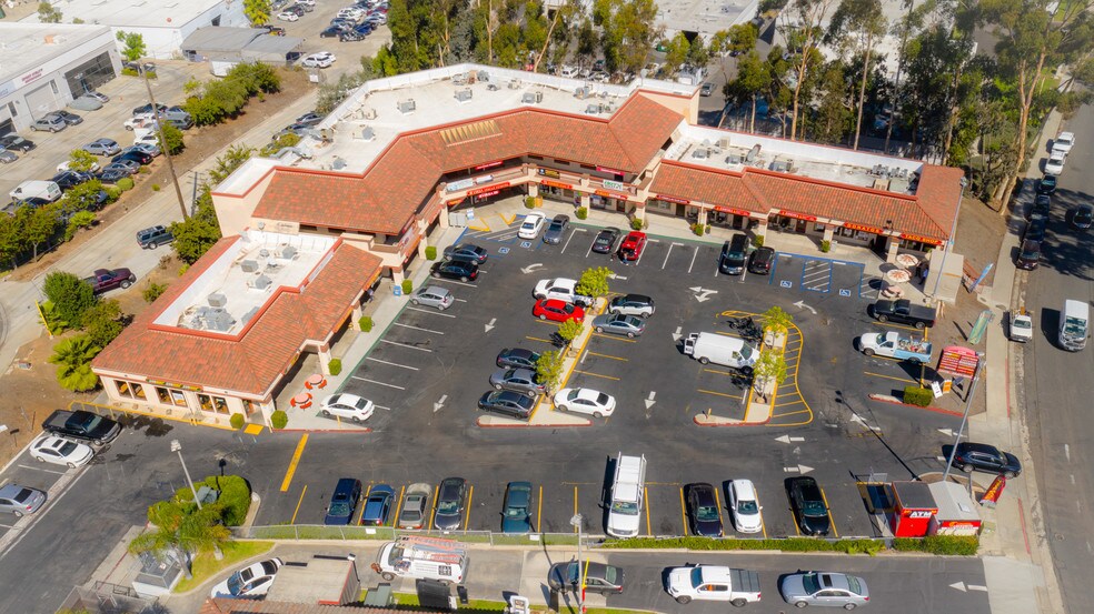 More Photos Of 6780 Miramar Rd, San Diego Freestanding For Lease