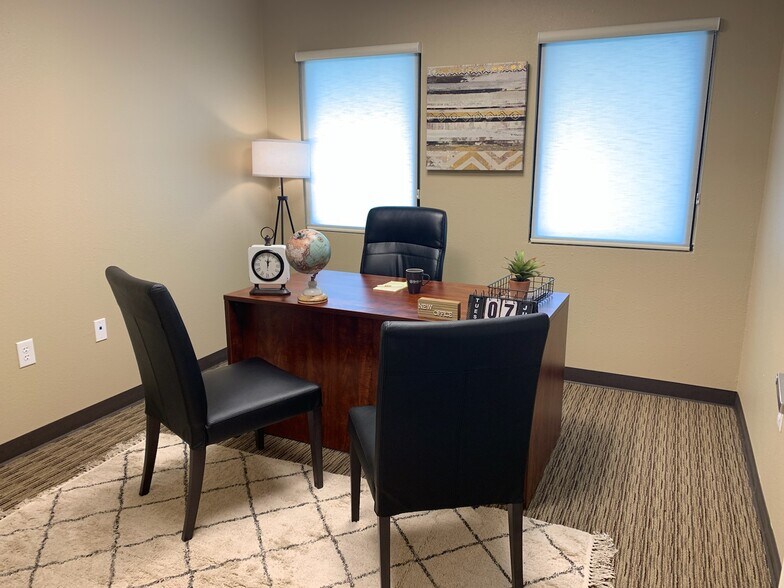 More Photos Of 1000 Heritage Center Cir, Round Rock Office For Sale