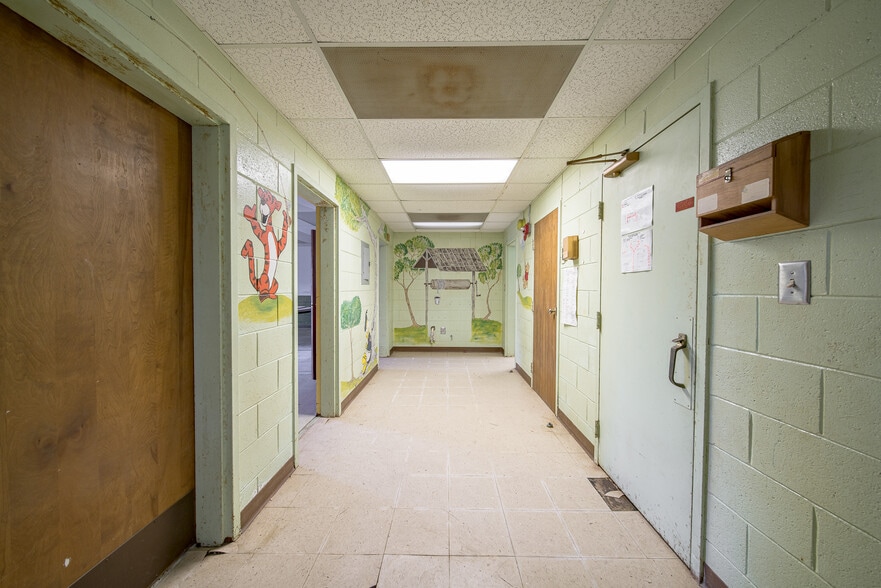 More Photos Of 4323 Primrose Rd, Columbus Religious Facility For Sale